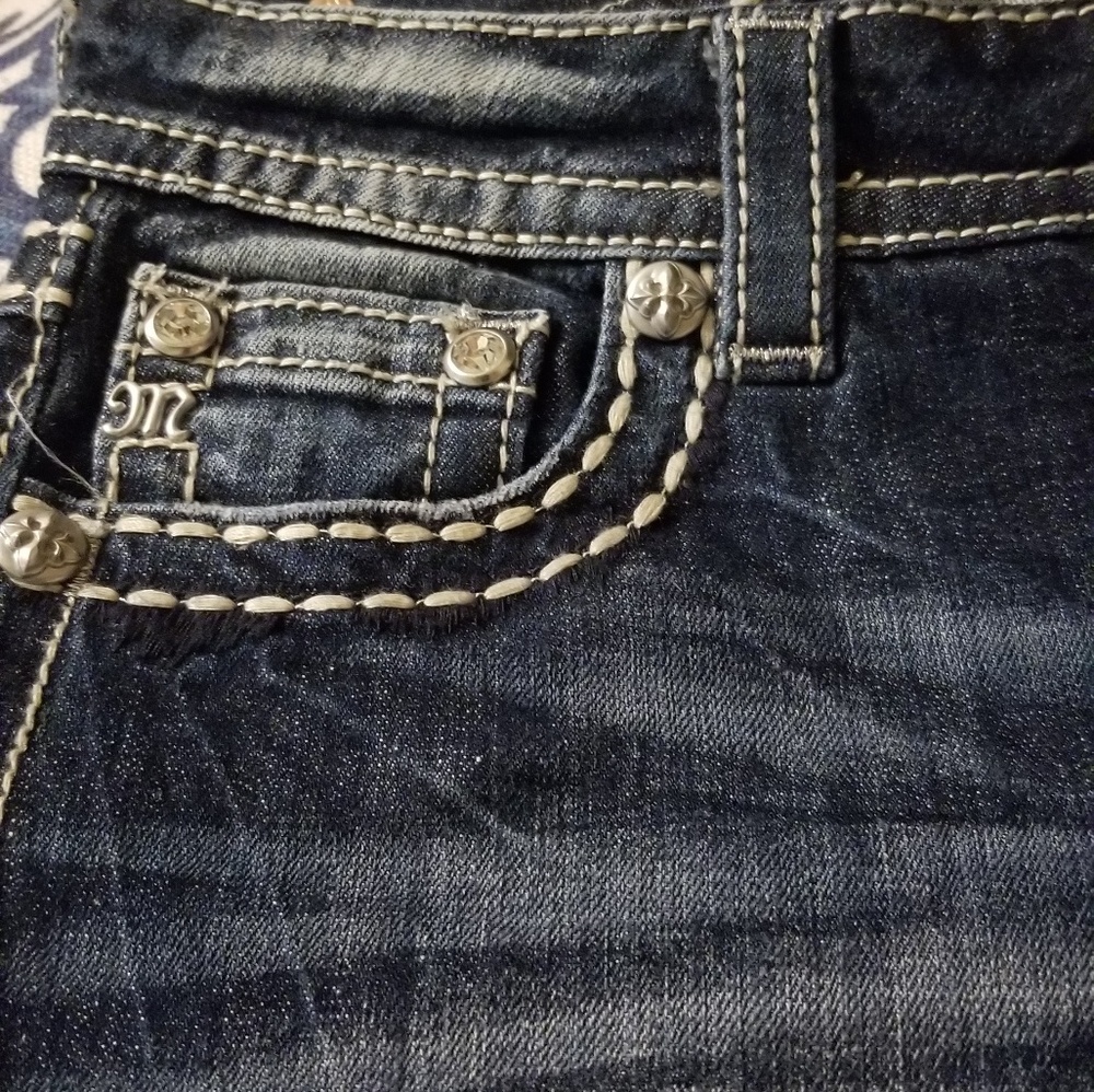 Jeans - Picture 3 of 8